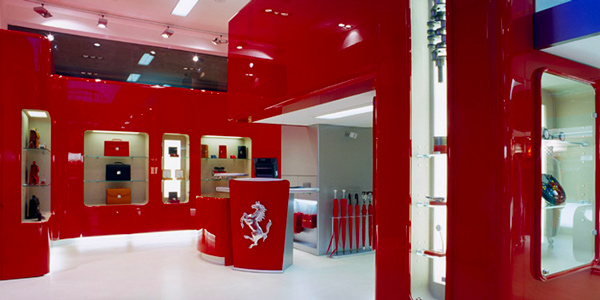 negozio futuribile Ferrari Store Milano 1
