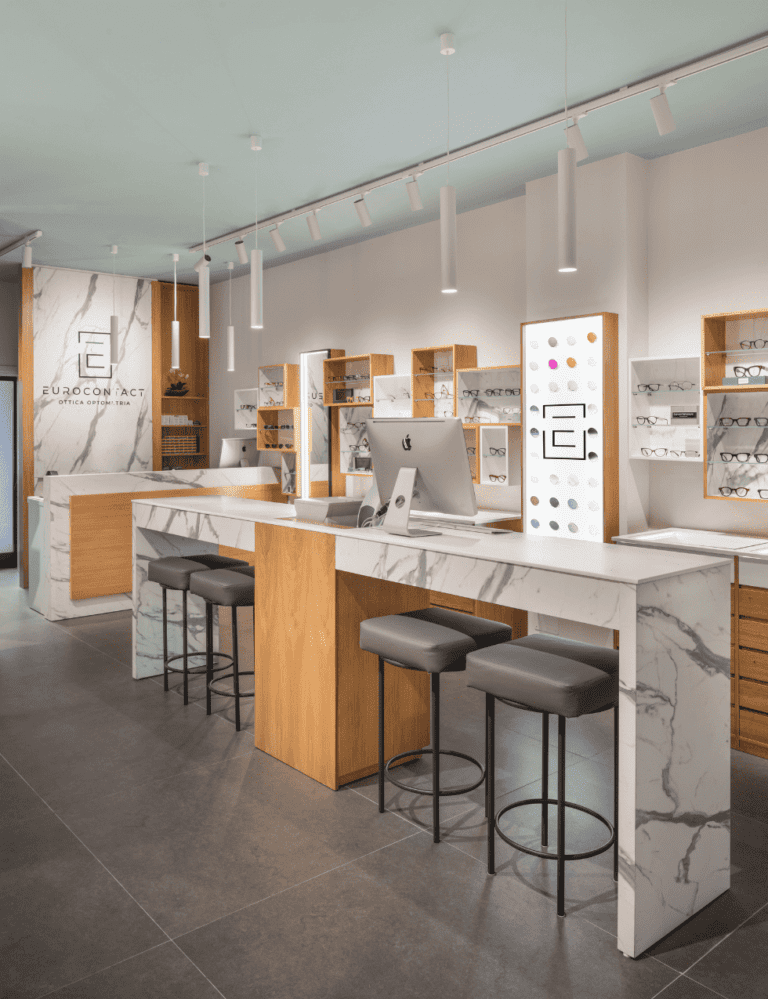 Restyling e Rinnovo Immagine Negozio Ottica a Roma Progetto PiùStore